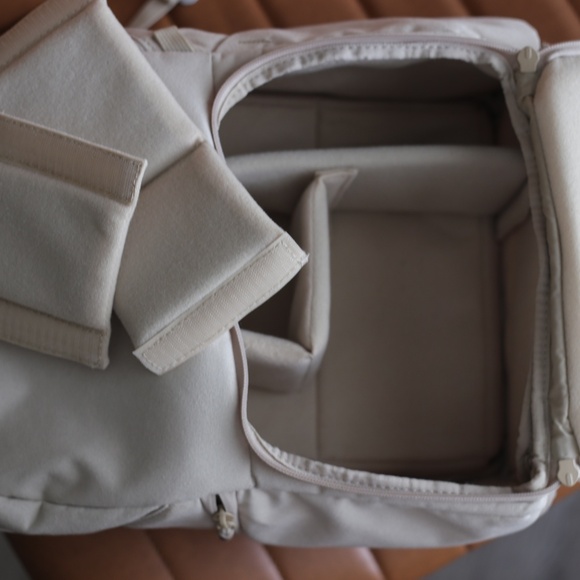 Brevite Photographer Bookbag | Regular Size - Picture 4 of 5